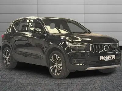 Usado Volvo XC40 Inscription 163 HP (119 kW) 2020 Preto SUV