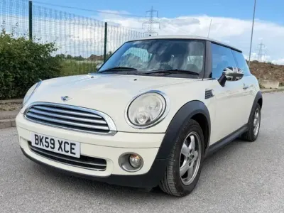 Used Mini ONE Hatch 95 HP (69 kW) 2009 White Hatchback