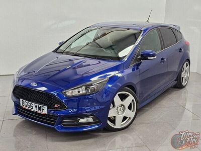 used Ford Focus 2.0 ST-3 5d 247 BHP