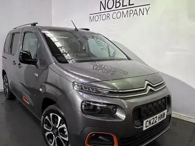 Used Citroën Berlingo XTR 130 HP (95 kW) 2022 Grey MPV