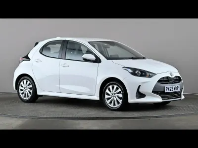 Used Toyota Yaris Hybrid 2022 White Hatchback