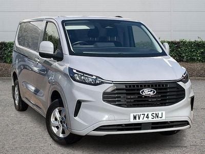Begagnad Ford Transit Custom Limited 136 HK (100 kW) 2024 Van
