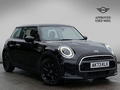 Used Mini Cooper Classic 134 HP (98 kW) 2023 Black Hatchback