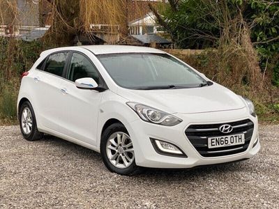 used Hyundai i30 1.6 CRDi Blue Drive SE 5dr