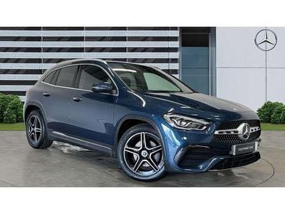 Mercedes GLA220