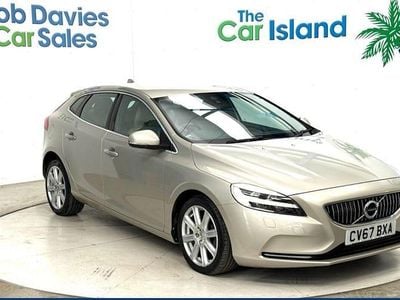Used Volvo V40 Inscription 120 HP (88 kW) 2019 Hatchback