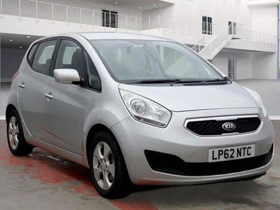 Used Kia Venga 123 HP (90 kW) 2013 Silver Hatchback