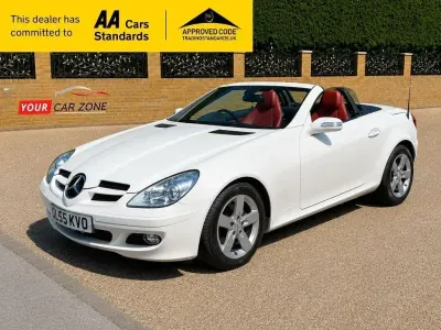 Käytetty Mercedes SLK280 2005 Valkoinen Avoauto