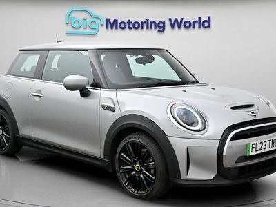 Begagnad Mini Cooper Level 2 135 kW (184 HK) 2023 Halvkombi