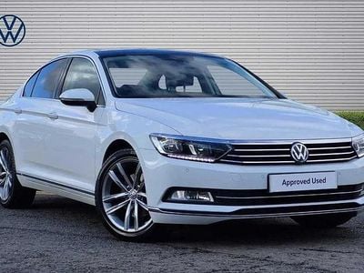 Used VW Passat GT 150 HP (110 kW) 2019 White Sedan