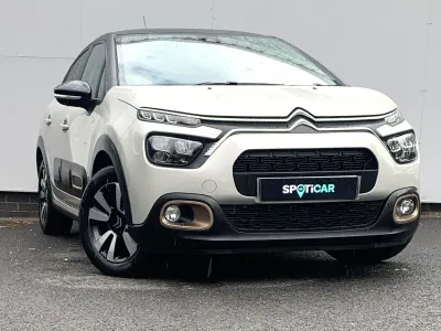 Usado Citroën C3 PureTech 82 HP (60 kW) 2023 Castanho Citadino