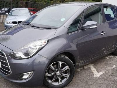 Used Hyundai ix20 SE 90 HP (66 kW) 2016 Grey Hatchback