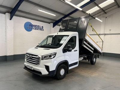 Maxus V90