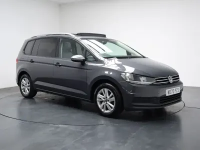 Used VW Touran Family 150 HP (110 kW) 2021 Grey MPV