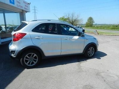 Usado Ford Ka Plus Active 85 HP (62 kW) 2018 Prateado Citadino