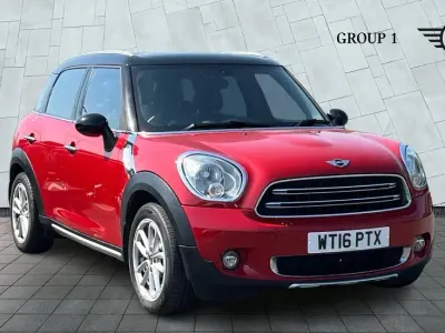 Used Mini Cooper D Countryman 110 HP (80 kW) 2016 Red SUV