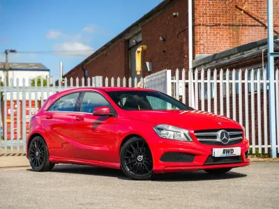 Usado Mercedes A220 AMG 2014 Vermelho Citadino