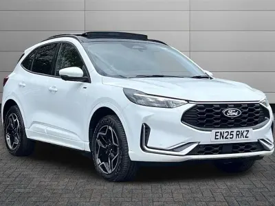 Used Ford Kuga ST-Line X 243 HP (178 kW) 2025 Frozen white SUV