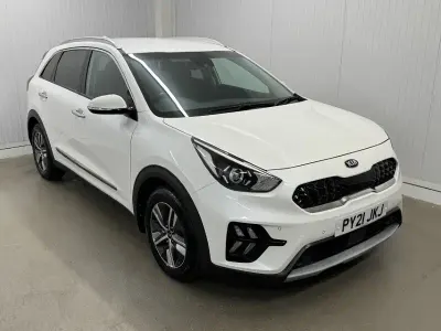 Used Kia Niro 141 HP (103 kW) 2021 White SUV