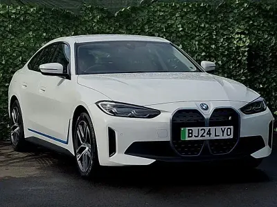Gebraucht BMW i4 Sport Line 210 kW (286 PS) 2024 Weiß Limousine