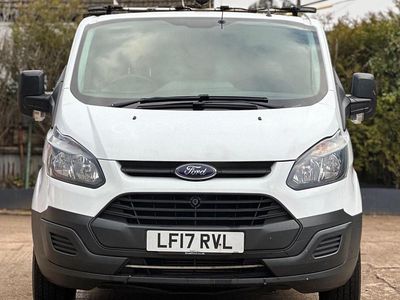 White Used 2017 Ford Transit Custom | £9,890 (Super price)