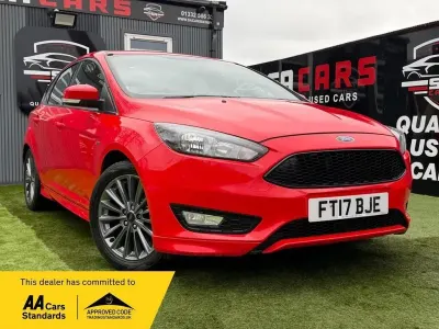 Używany Ford Focus ST-Line 150 KM (110 kW) 2017 Czerwony Hatchback
