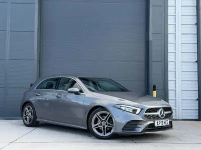 Begagnad Mercedes A200 AMG Line Premium 163 HK (119 kW) 2019 Grå Halvkombi