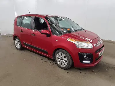 Begagnad Citroën C3 Picasso VTR Sport 2014 Röd Minibuss