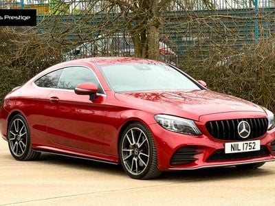Used Mercedes C300 AMG Line Premium 242 HP (177 kW) 2020 Red Coupe