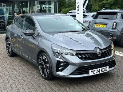 Used Renault Clio Techno 90 HP (66 kW) 2024 Shadow grey  Hatchback