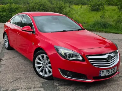 Used Vauxhall Insignia Elite 163 HP (119 kW) 2015 Red Hatchback