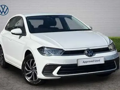 Used VW Polo Life 95 HP (69 kW) 2025 White Hatchback