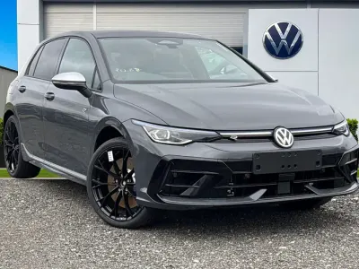 Nouă VW Golf VIII R 320 CP (235 kW) 2026 Gri Hatchback