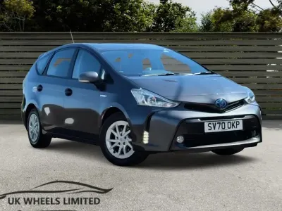 Usado Toyota Prius+ Plus 136 CV (100 kW) 2020 Gris Monovolumen