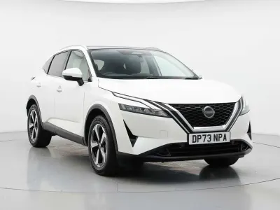 Used Nissan Qashqai N-Connecta 2023 White SUV