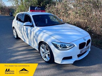 Begagnad BMW 120 M Sport 2014 Vit Halvkombi