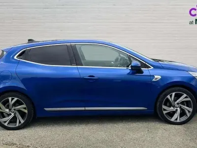 Used Renault Clio V RS Line 140 HP (102 kW) 2021 Blue Hatchback