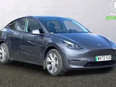 Used Tesla Model Y Long Range AWD 286 kW (389 HP) 2025 SUV