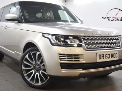 Used Land Rover Range Rover Vogue SE 306 HP (225 kW) 2015 Gold SUV