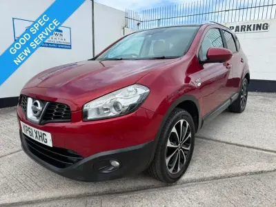 Used Nissan Qashqai N-TEC 117 HP (86 kW) 2011 Red SUV