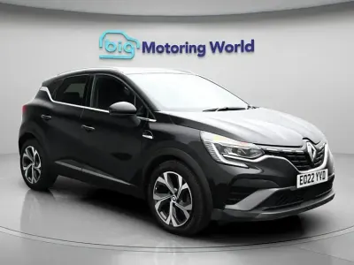 Second-hand Renault Captur RS Line 140 CP (102 kW) 2022 Negru SUV