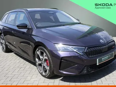 Used Skoda Octavia vRS 265 HP (194 kW) 2025 Space violet Estate