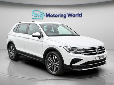 Używany VW Tiguan Elegance 245 KM (180 kW) 2023 Biały SUV