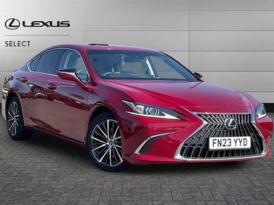 Used Lexus ES300H 218 HP (160 kW) 2023 Mesa red Sedan