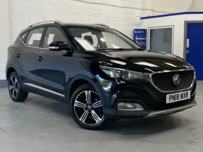 Käytetty MG ZS