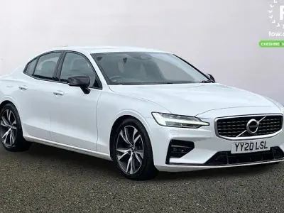 Used Volvo S60 R-Design 250 HP (183 kW) 2019 White Sedan
