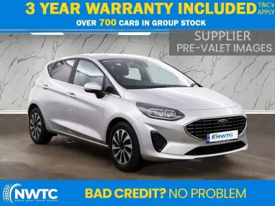 Begagnad Ford Fiesta Titanium 2023 Silver Halvkombi