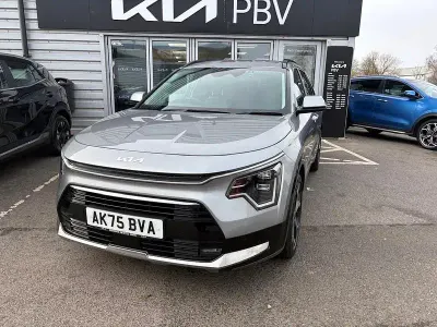 Używany Kia Niro 2025 Szary SUV