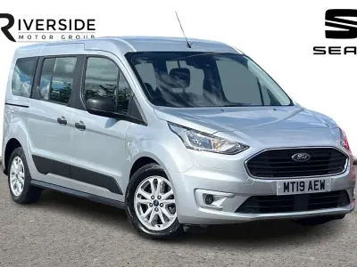 Used Ford Tourneo