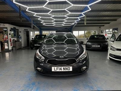 Used Kia Ceed 2014 Silver Hatchback